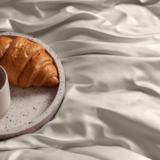 Dommelin Laken Uni Satijn 300TC 516 Beige 200x270 cm