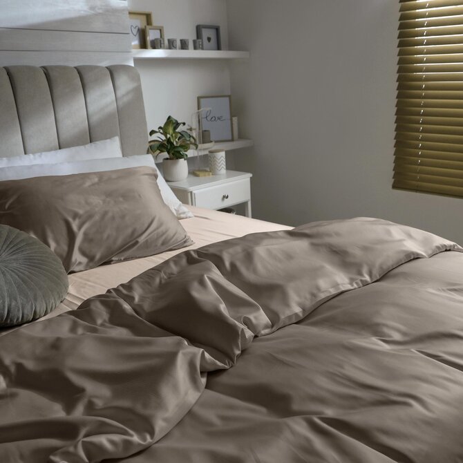 Dommelin Drap Uni Satin 300TC 534 Muscade 200x270 cm