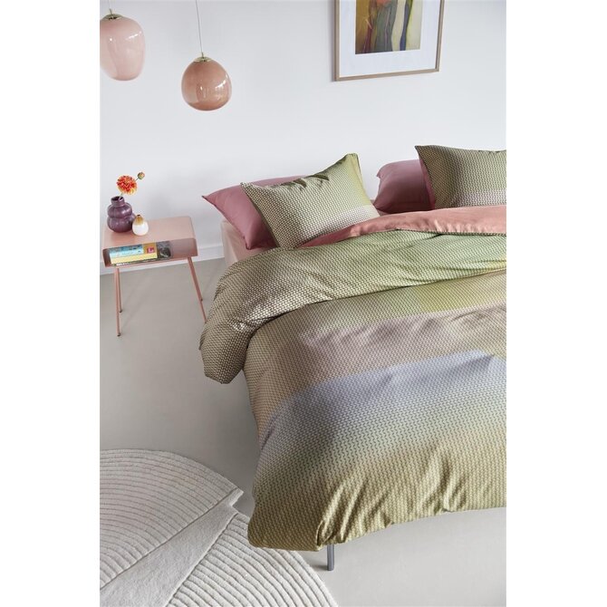 Beddinghouse Dutch Design Dekbedovertrek Glossy - Groen 140x200/220 cm Beddinghouse Dutch Design Dekbedovertrek Glossy - Groen 140x200/220 cm