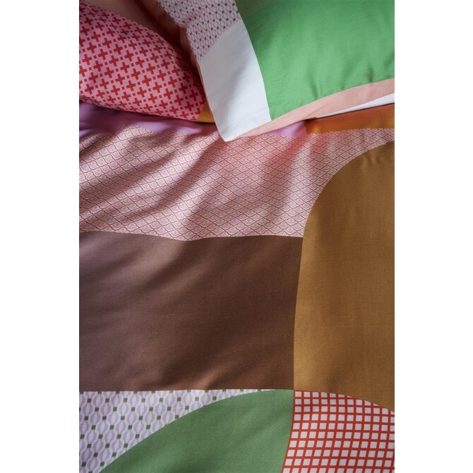 Beddinghouse Dutch Design Dekbedovertrek Arc - Multi 200x200/220 cm Beddinghouse Dutch Design Dekbedovertrek Arc - Multi 200x200/220 cm