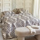 VT wonen VTwonen dekbedovertrek Bold Feathers - Zand 200x200/220 cm