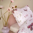 Beddinghouse Beddinghouse x Hanneke de Jager Dekbedovertrek Butterfly Away - Roze 120x150 cm