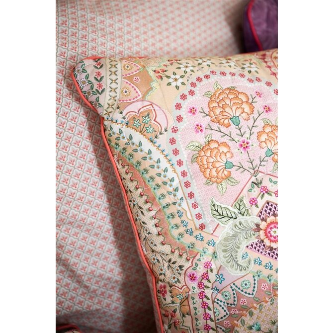 Pip Studio Jabali Flower Quilted Cushion - Koraalrood 45x70 cm