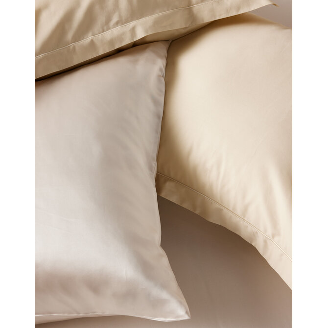 Essenza Aziza Housse de couette 260x200/220 Ivoire Essenza Aziza Housse de couette 260x200/220 Ivoire