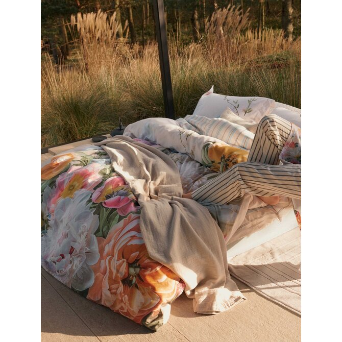 Housse de couette Vandyck FLEUR FESTIVE crème beige 1 personne (140x200/220) Housse de couette Vandyck FLEUR FESTIVE crème beige 1 personne (140x200/220)