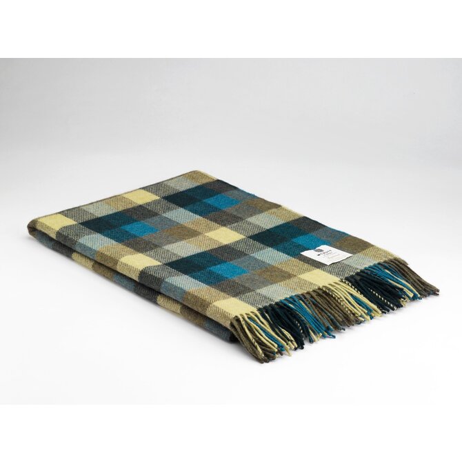 McNutt of Donegal plaid lambswool 140x200 Flair