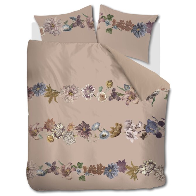 At Home by BeddingHouse Dreamlike Chair 140x200/220 cm