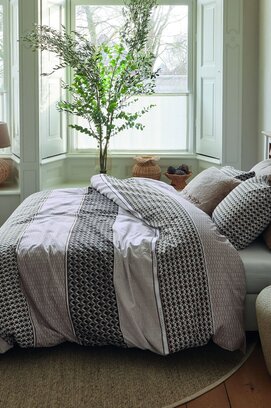 Rivièra Maison Dekbedovertrek Lawrence Bruin 240x200/220 cm