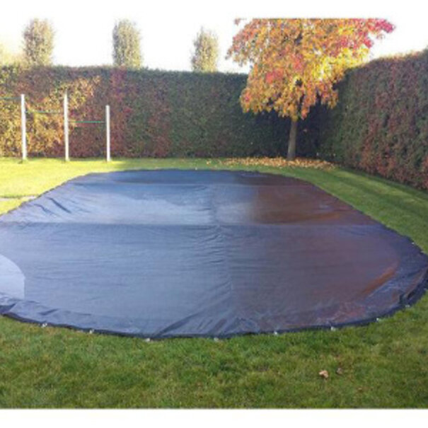 Zwembad afdeknet kleur zwart, voor een zwembad van 5x10 meter