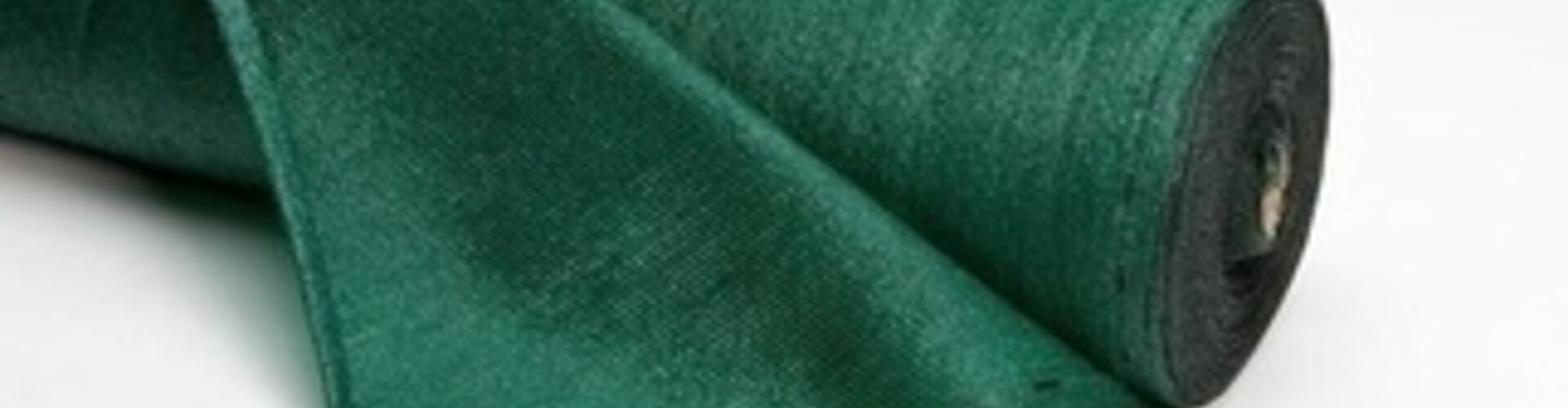 Hoe moet je een winddoek bevestigen?