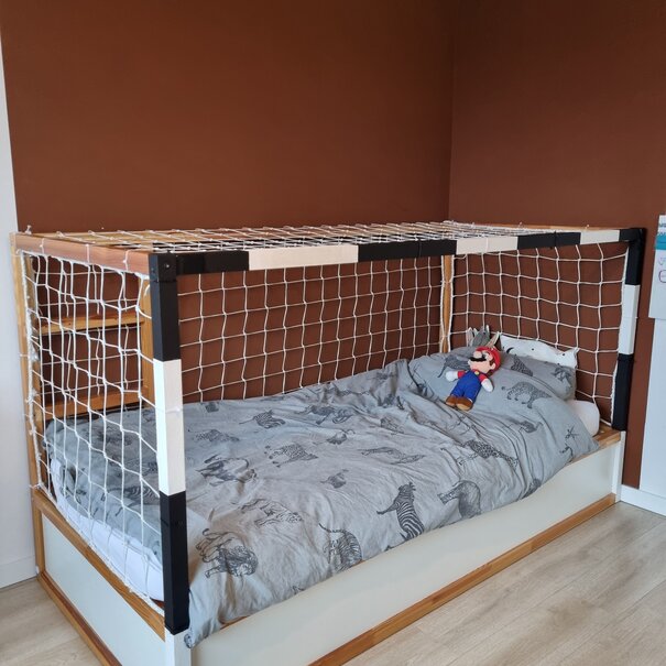 Nylon net wit 10 cm maas geknoopt per m2