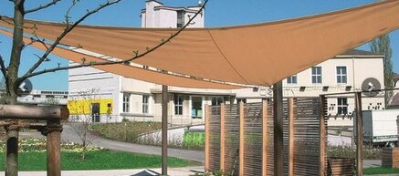 Zonneschermen en schaduwdoeken