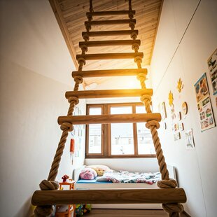 Touwladder geknoopt