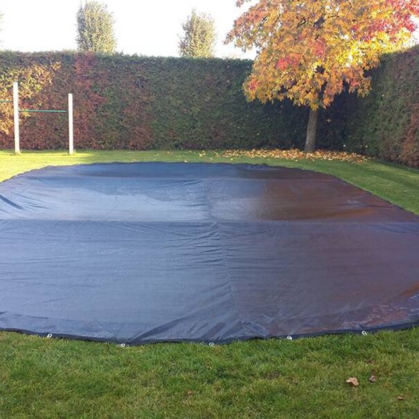 PVC doek, voorzien van gaatjes voor luchtdoorlatendheid