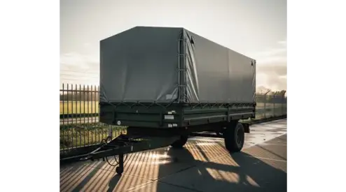 Veilig de weg op: welk aanhangernet of afdekzeil heb jij nodig?