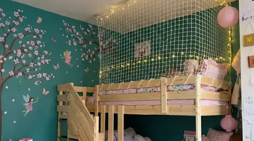 Veilig dromen: maak de hoogslaper van je kind veilig met een net