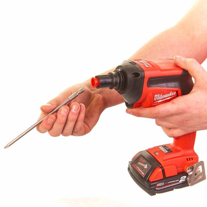 MILWAUKEE M18 FSGC GIPSPLAATSCHROEVENDRAAIER