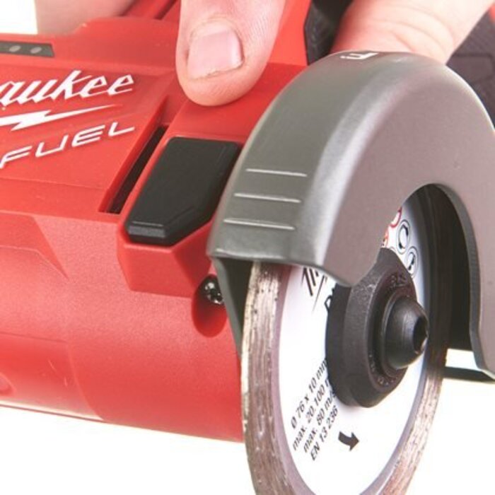 MILWAUKEE  M12 FCOT FUEL subcompacte slijpmachine