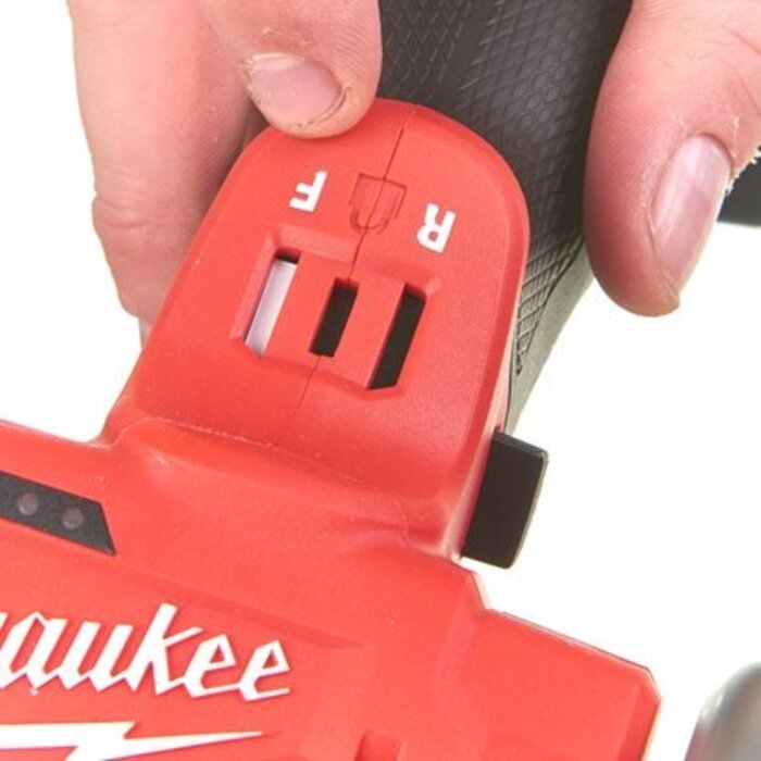 MILWAUKEE  M12 FCOT FUEL subcompacte slijpmachine