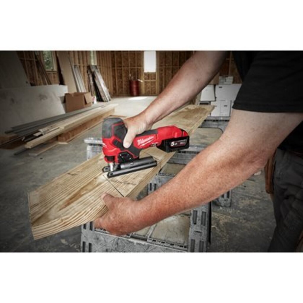 MILWAUKEE M18 FBJS FUEL decoupeerzaagmachine