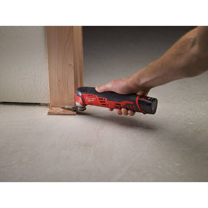 MILWAUKEE C12 MT MULTITOOL