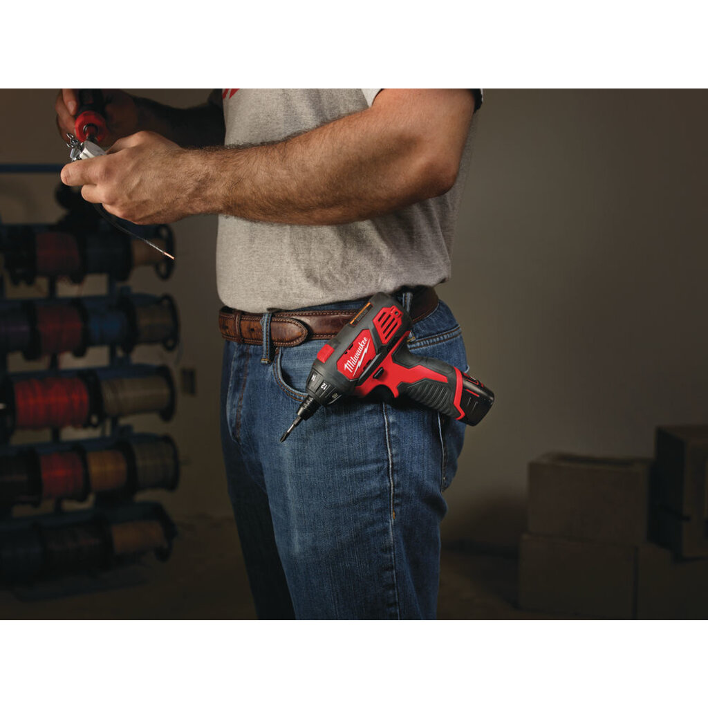 MILWAUKEE M12 BSD 1-TOERIGE SUBCOMPACTSCHROEVENDRAAIER