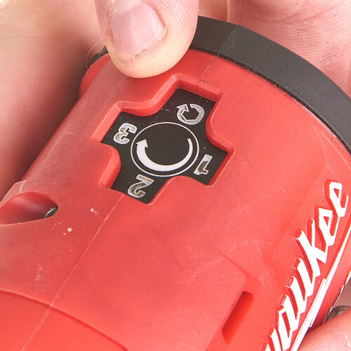 MILWAUKEE M12 FIW14 ¼″ SLAGMOERSLEUTEL ¼″