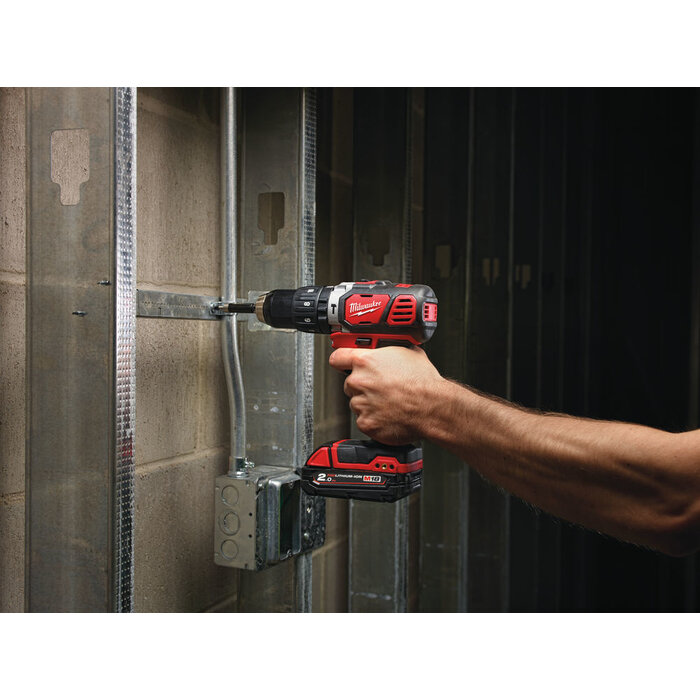 MILWAUKEE M18 BPD ACCU KLOPBOORMACHINE