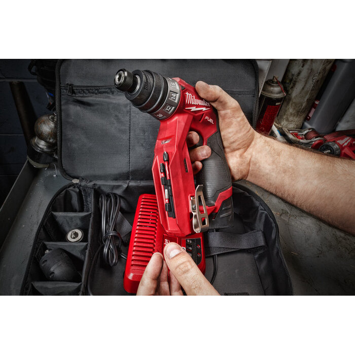 MILWAUKEE M12 FDDXKIT FUEL subcompacte installatieboormachine