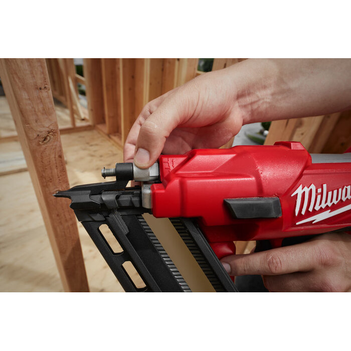 MILWAUKEE M18 FFN Constructietacker