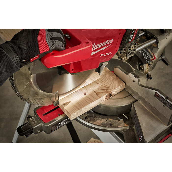 MILWAUKEE M18 FMS305 FUEL ONE-KEY 305 mm afkortzaagmachine