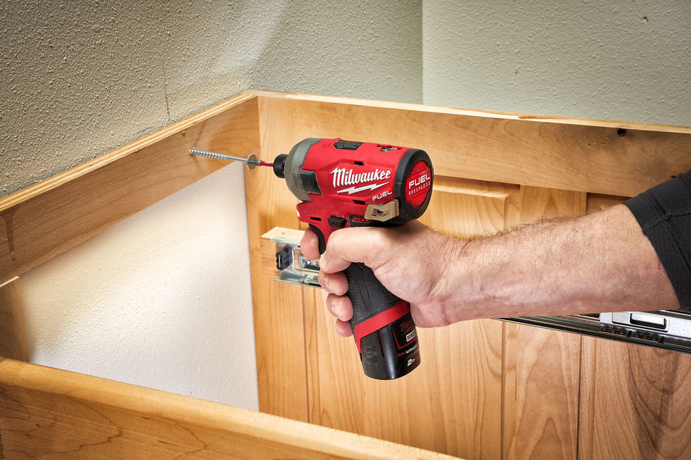 MILWAUKEE M12 FQID FUEL subcompact SURGE 1⁄4˝ hex hydraulische slagschroevendraaier