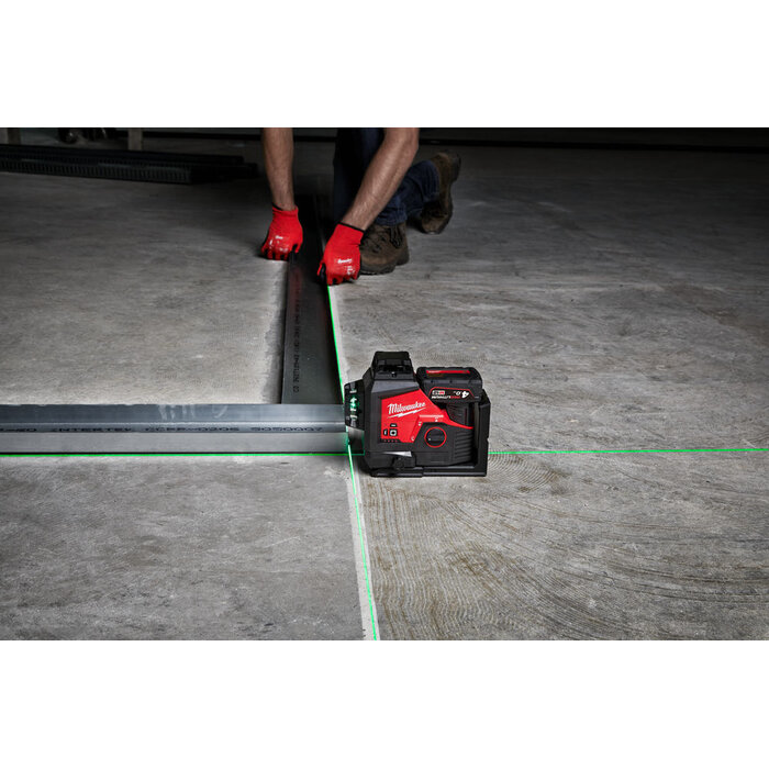 MILWAUKEE M12 3PL  driedimensionale laser met 3 groene 360° laser cirkels