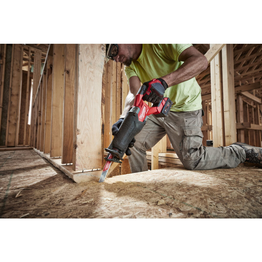 MILWAUKEE M18 FSZFUEL SAWZALL® reciprozaagmachine