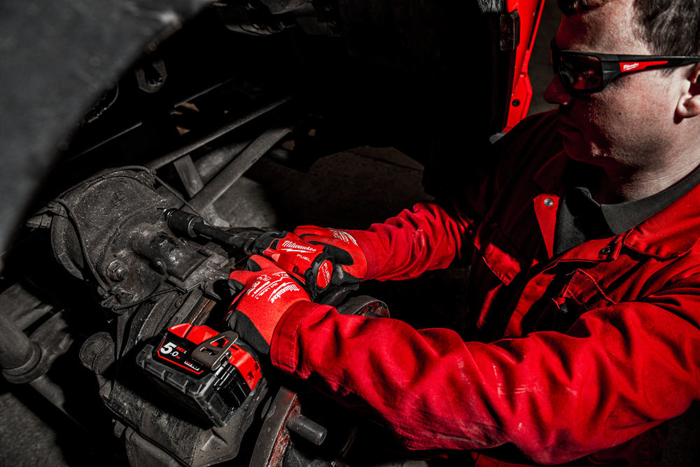MILWAUKEE M18 FIW2F12 FUEL compacte ½″ slagmoersleutel met frictiering