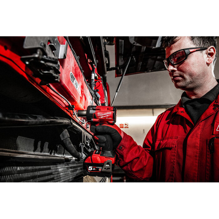 MILWAUKEE M18 FIW2F12 FUEL compacte ½″ slagmoersleutel met frictiering