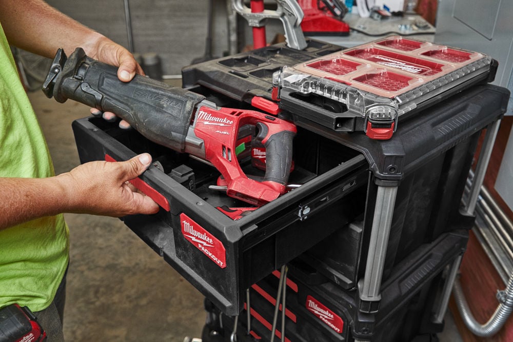 MILWAUKEE PACKOUT Gereedschapskoffer met drie lades
