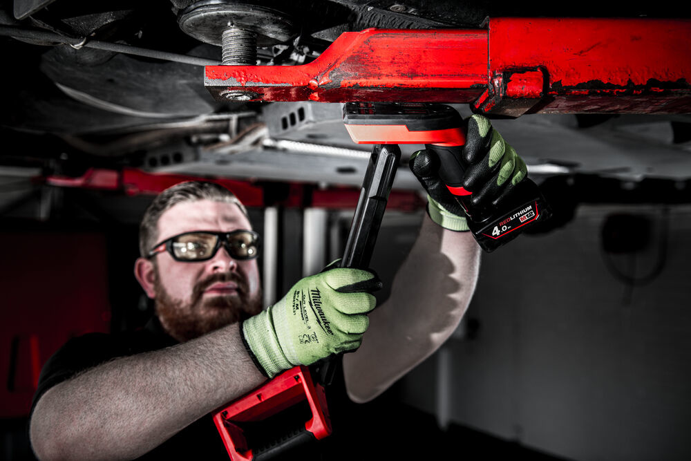 MILWAUKEE M12 UCL LED onderstel verlichting