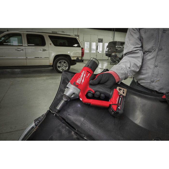 MILWAUKEE M18 ONEFPRT subcompacte blindklinknageltang