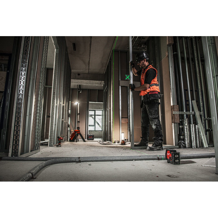 MILWAUKEE L4 CLLP-301C USB Oplaadbare groene kruislijn/-loodlaser