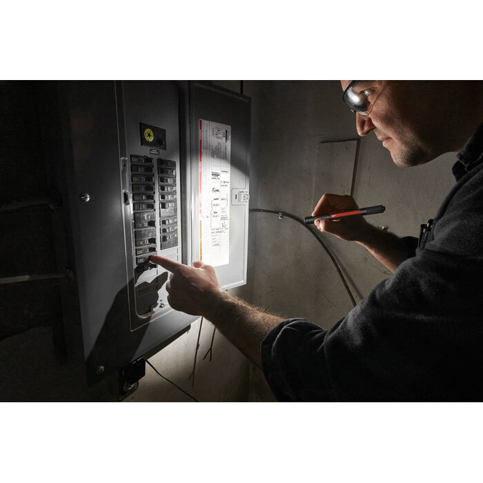 MILWAUKEE INTERNE USB OPLAADBARE PENLIGHT 250 LUMEN IR PL250