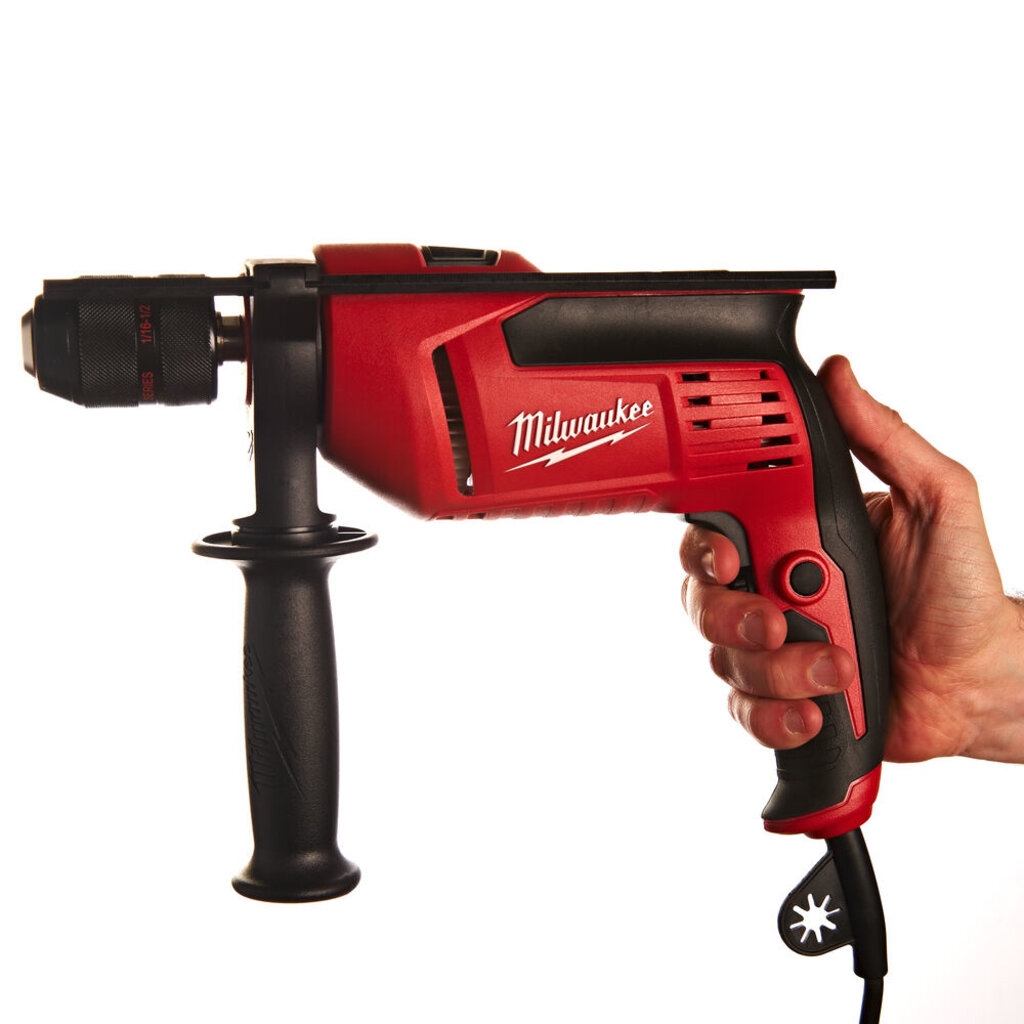 MILWAUKEE 705 WATT 1-TOERIGE SLAG BOORMACHINE PD 705