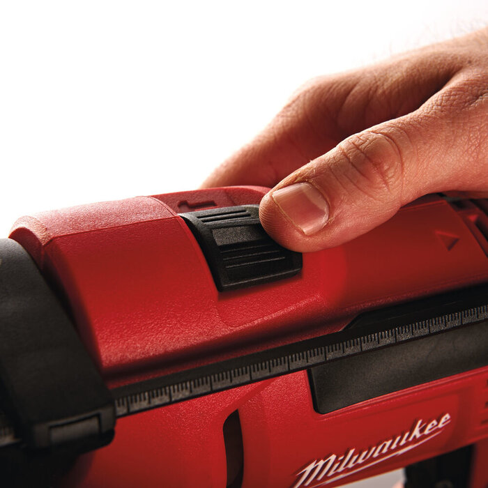 MILWAUKEE  PD 705 Klopboormachine 705 Watt 1-toerig