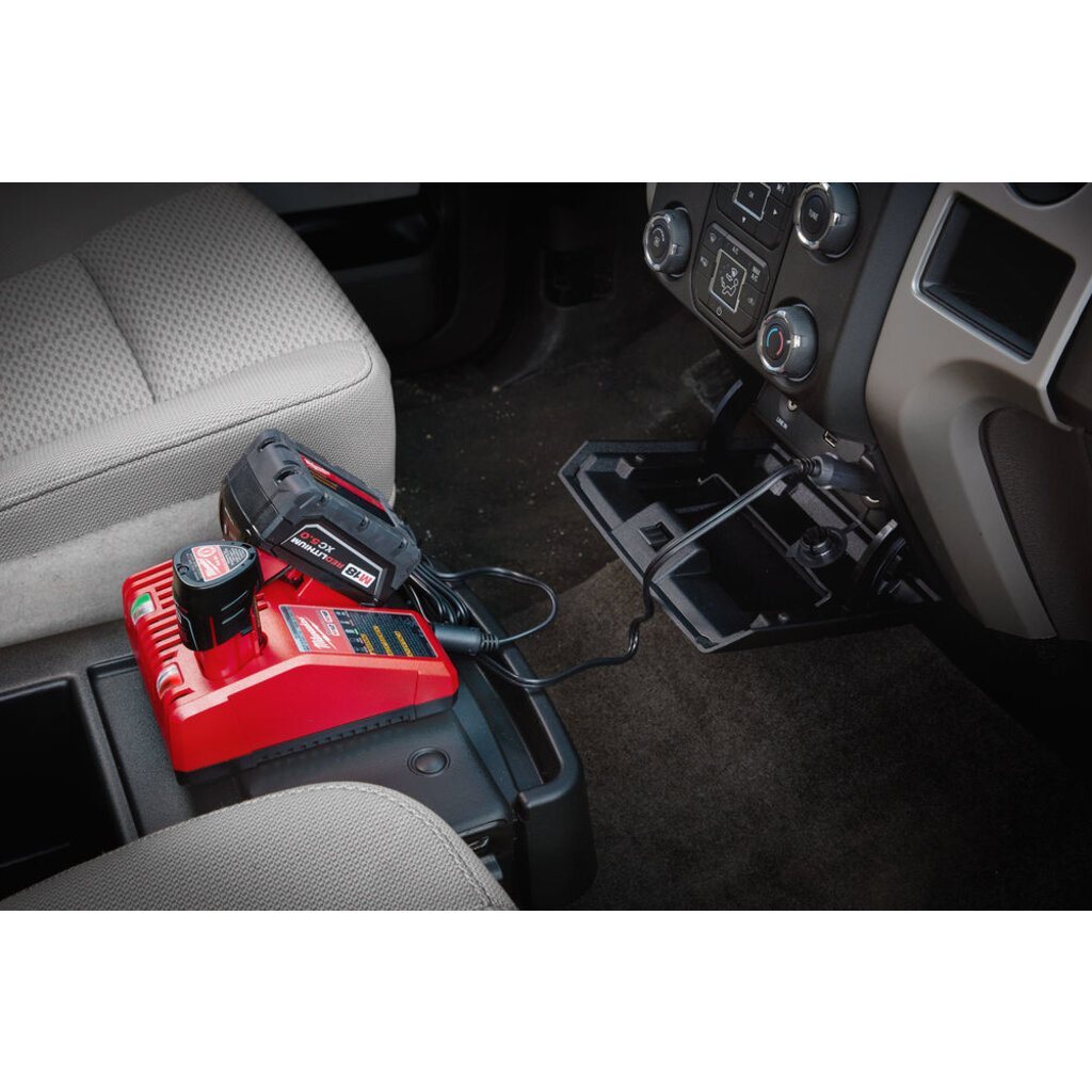 MILWAUKEE M12-18 AC Autolader
