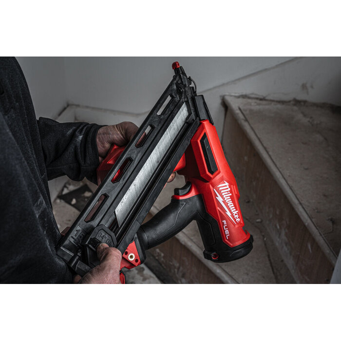MILWAUKEE M18 FN15GA FUEL 15 GA afwerkingstacker