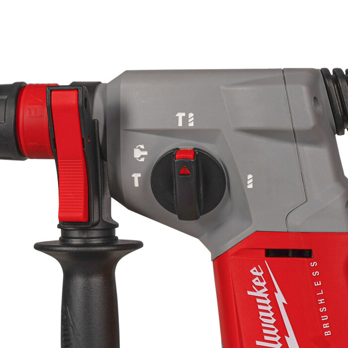 MILWAUKEE M18 BLHX  SDS-PLUS BOORHAMER 4-STANDEN 26 MM