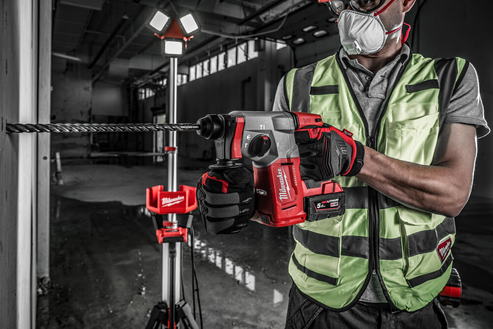 MILWAUKEE M18 BLH Koolborstelloze 4-standen SDS-PLUS hamer