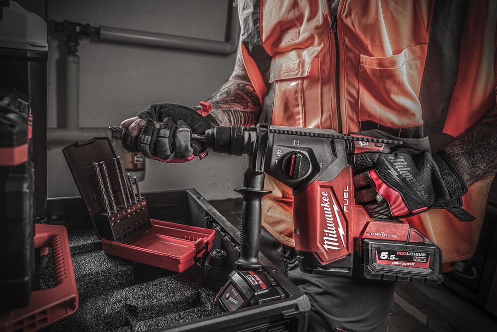 MILWAUKEE M18 ONEFHX FUEL ONE-KEY SDS-PLUS 26 mm hamer met 4 standen en FIXTEC