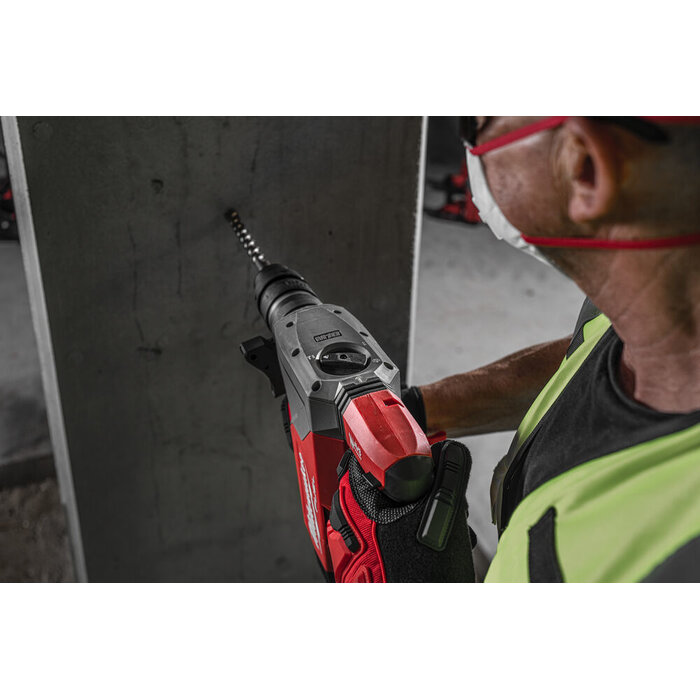 MILWAUKEE M18 ONEFHPX FUEL ONE-KEY SDS-PLUS 32 mm hamer met FIXTEC