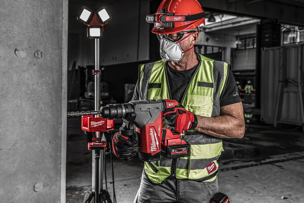 MILWAUKEE M18 ONEFHPX FUEL ONE-KEY SDS-PLUS 32 mm hamer met FIXTEC
